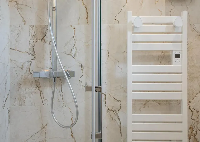 Apartamento Le Versaillais - Proche Château De Et 15 Min Rer Paris